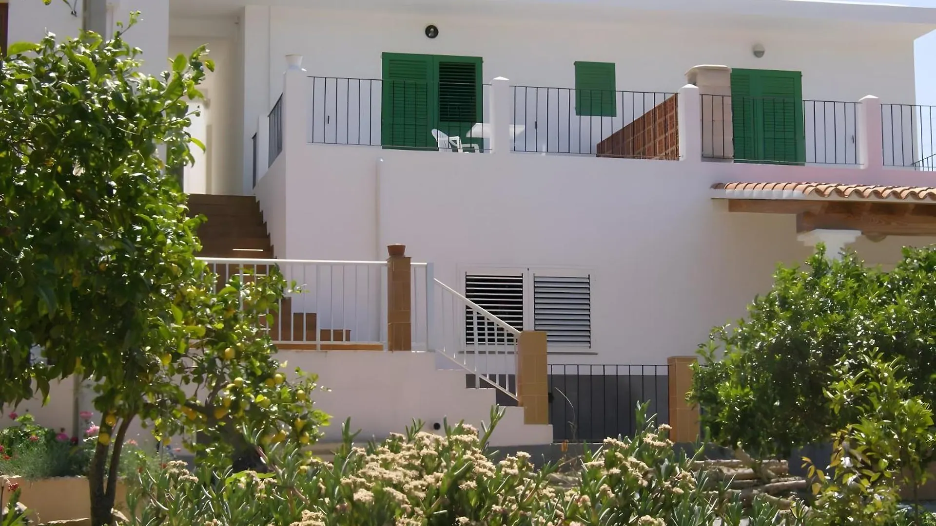 Pension Las 3 Golondrinas سانتا أيُلاريا ذيس ريو إسبانيا