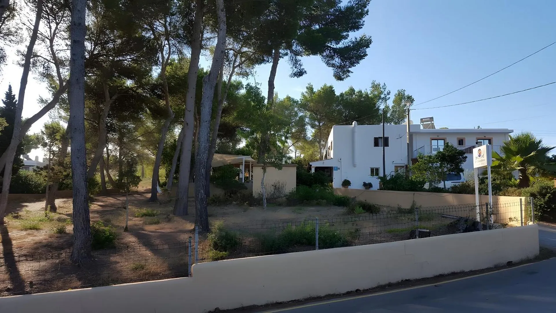 Pension Las 3 Golondrinas سانتا أيُلاريا ذيس ريو 0*,  إسبانيا