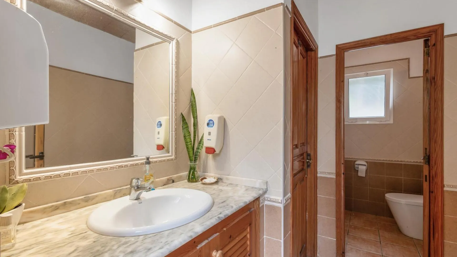 Casa de hóspedes Pension Las 3 Golondrinas Santa Eulária des Riu