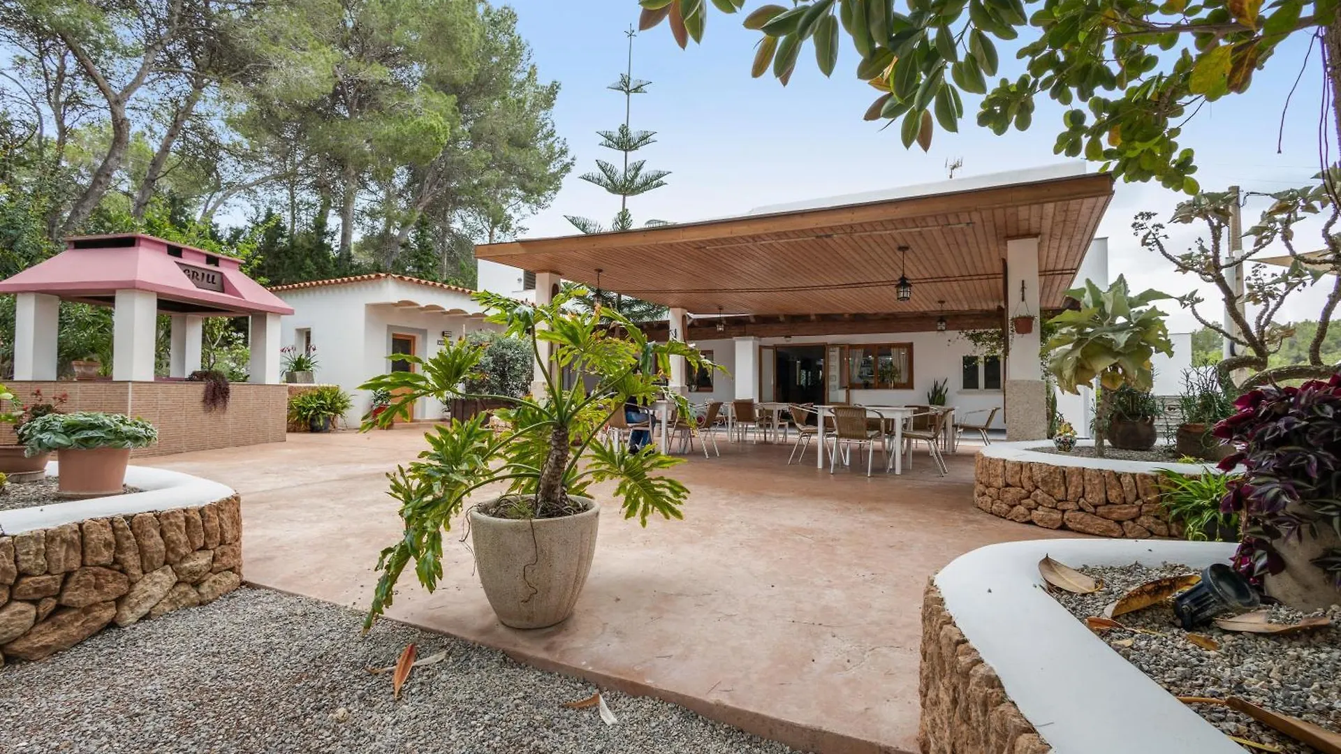 Pension Las 3 Golondrinas سانتا أيُلاريا ذيس ريو